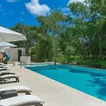 Tao Edena G4 Spacious Apt With Gym & Jacuzzi